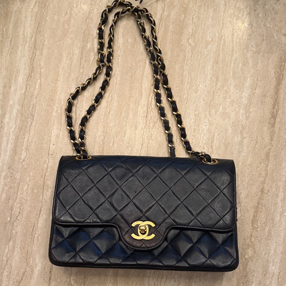 CHANEL Black Curved Flap 9” Bag - Picture 2 of 7